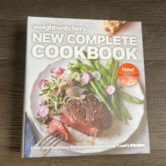 Weight Watchers Cookbook! - Picture 1 of 4